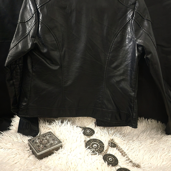 Maralyn & Me Black Leather Jacket - Picture 2 of 2